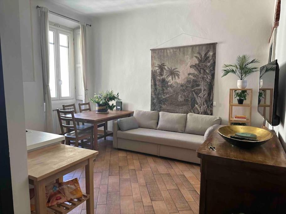 מילאנו Xenia Apartments - Charming Garden Suite In Porta Venezia מראה חיצוני תמונה